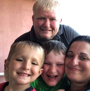 Meet your Posher, Jamie